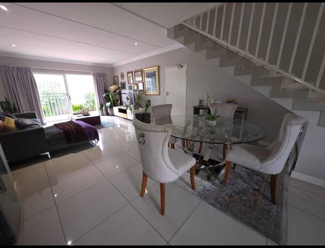 3 BEDROOM TOWNHOUSE FOR SALE IN FERNDALE